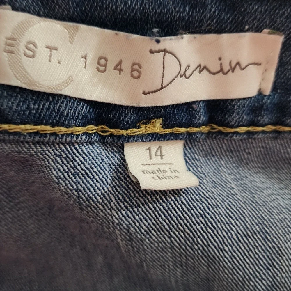 C Est. 1946 est 1946